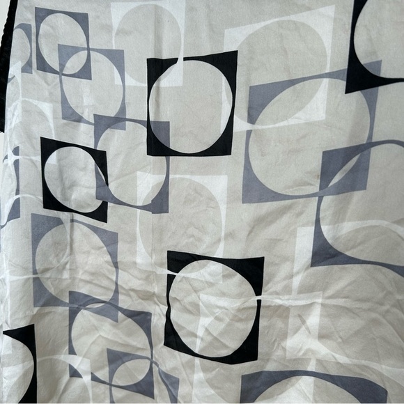 The Tie  Rack Silk Scarf Small Square Neckerchief Black and White Print - Picture 4 of 7